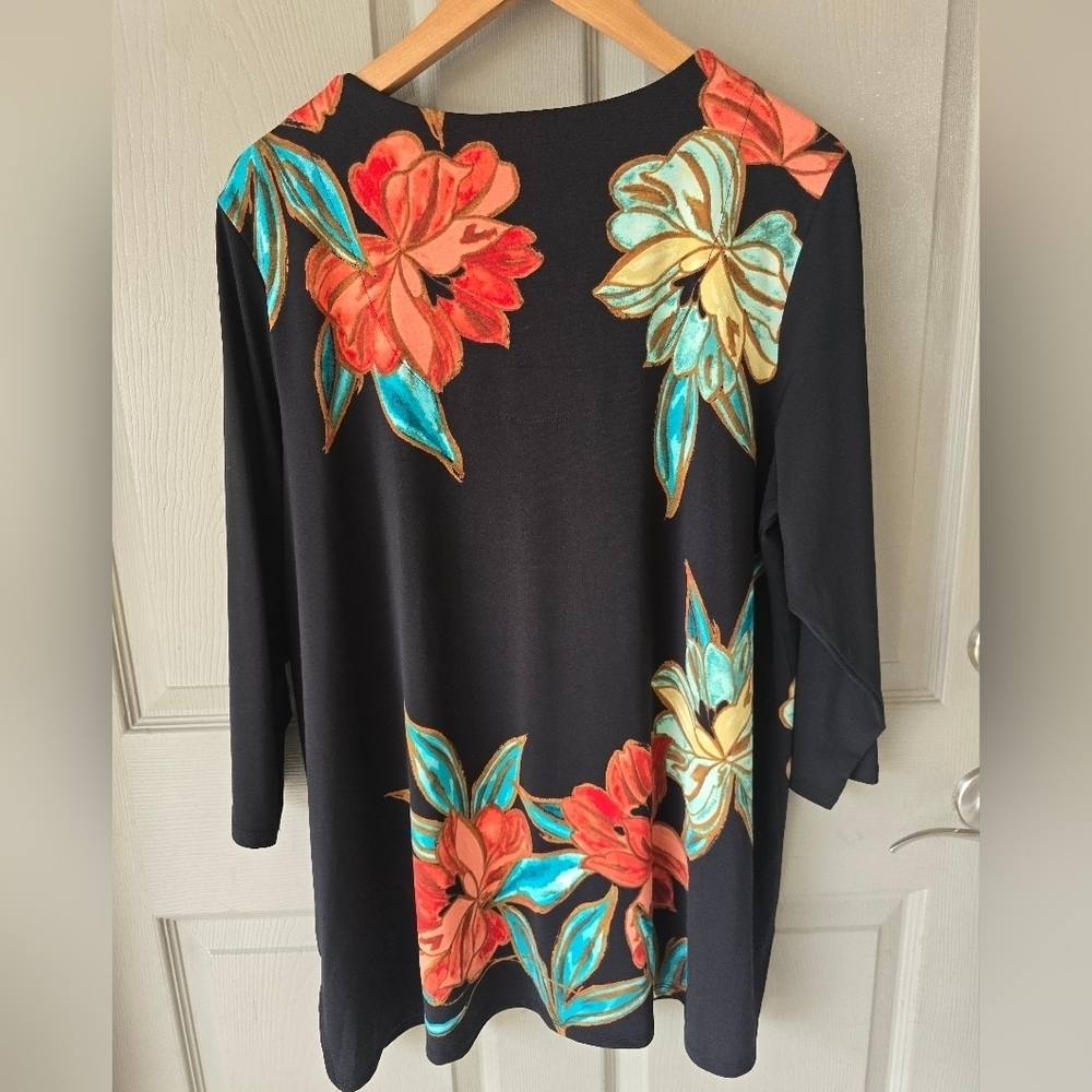 JM Collection Floral Tunic Blouse 1X Women Mixed Print Feminine Stretchy - Picture 9 of 10